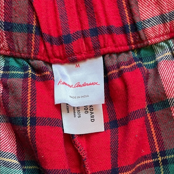 Hanna Andersson Women's Holiday Flannel Pajama Shorts - Picture 4 of 7